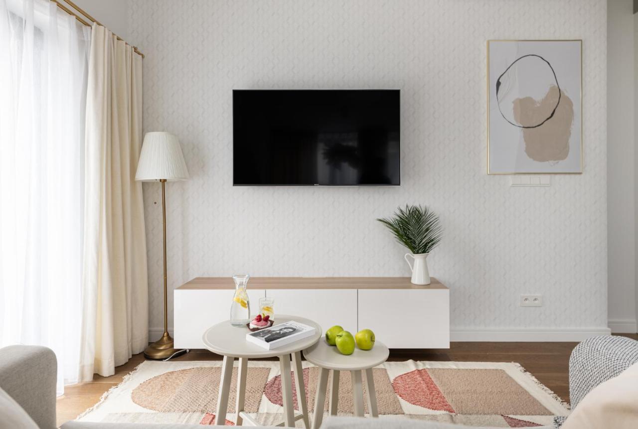 W Sercu Warszawy Apartamenty 바르샤바 외부 사진