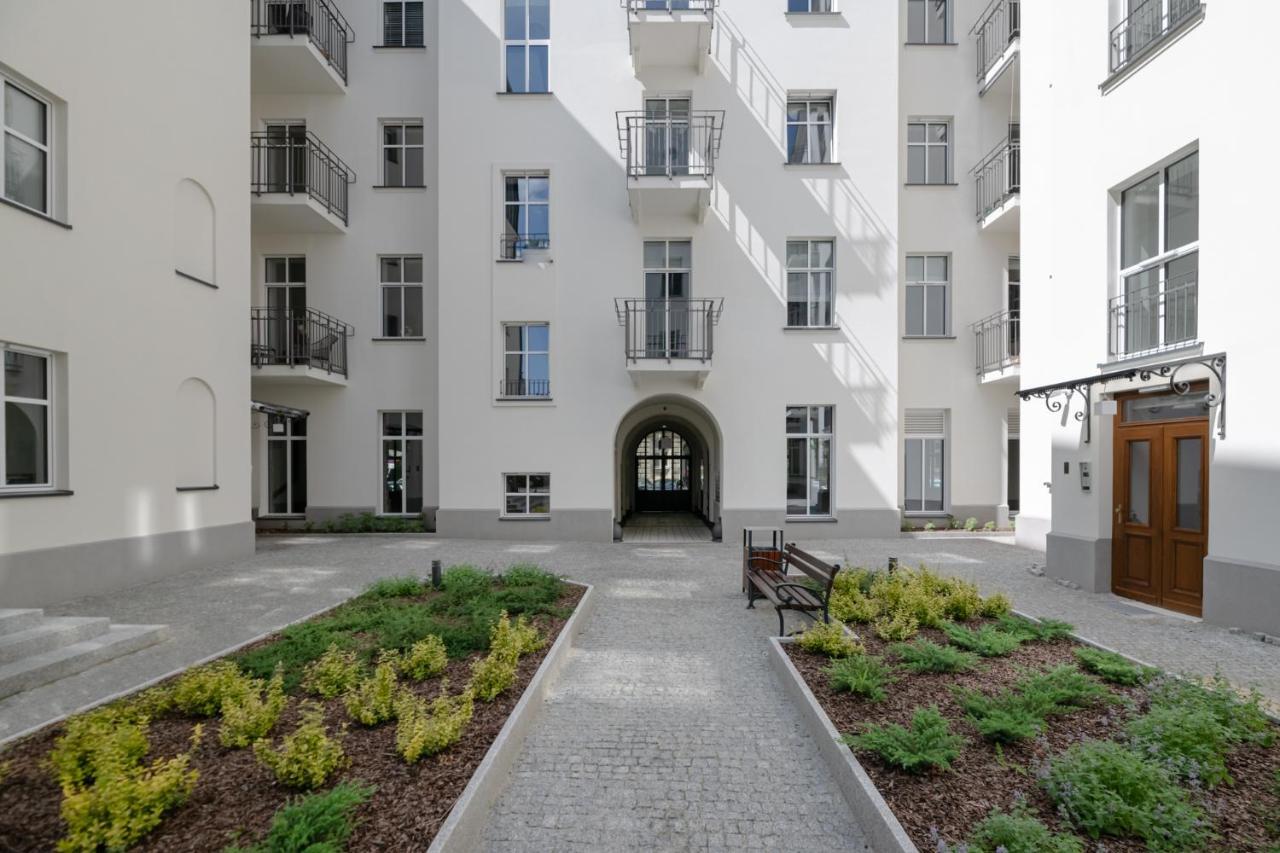 W Sercu Warszawy Apartamenty 바르샤바 외부 사진