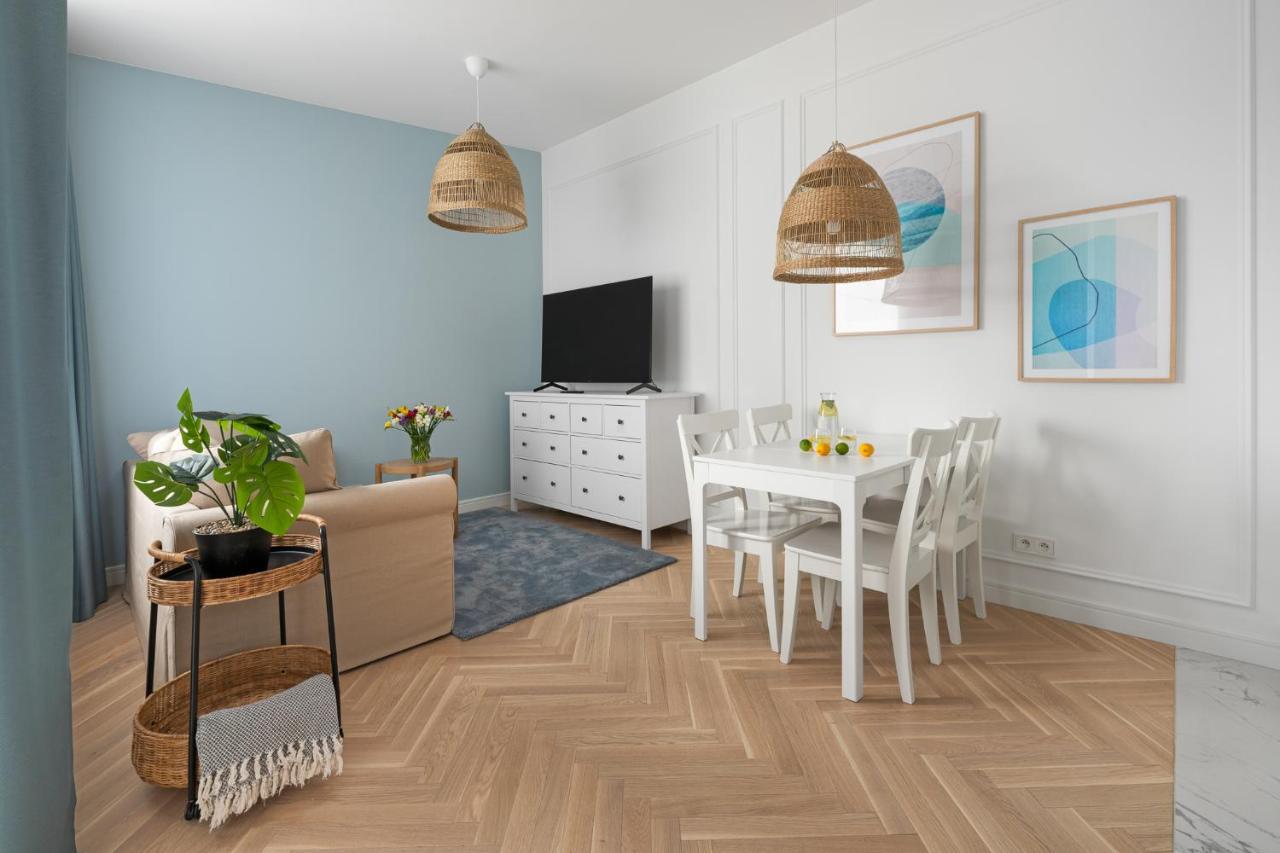 W Sercu Warszawy Apartamenty 바르샤바 외부 사진
