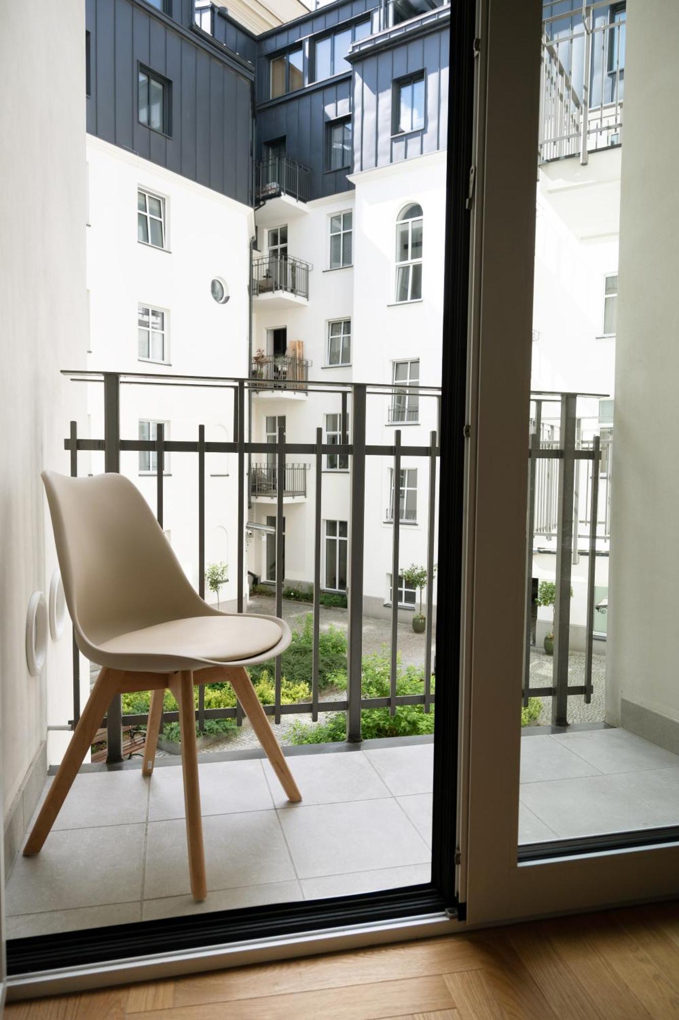 W Sercu Warszawy Apartamenty 바르샤바 외부 사진